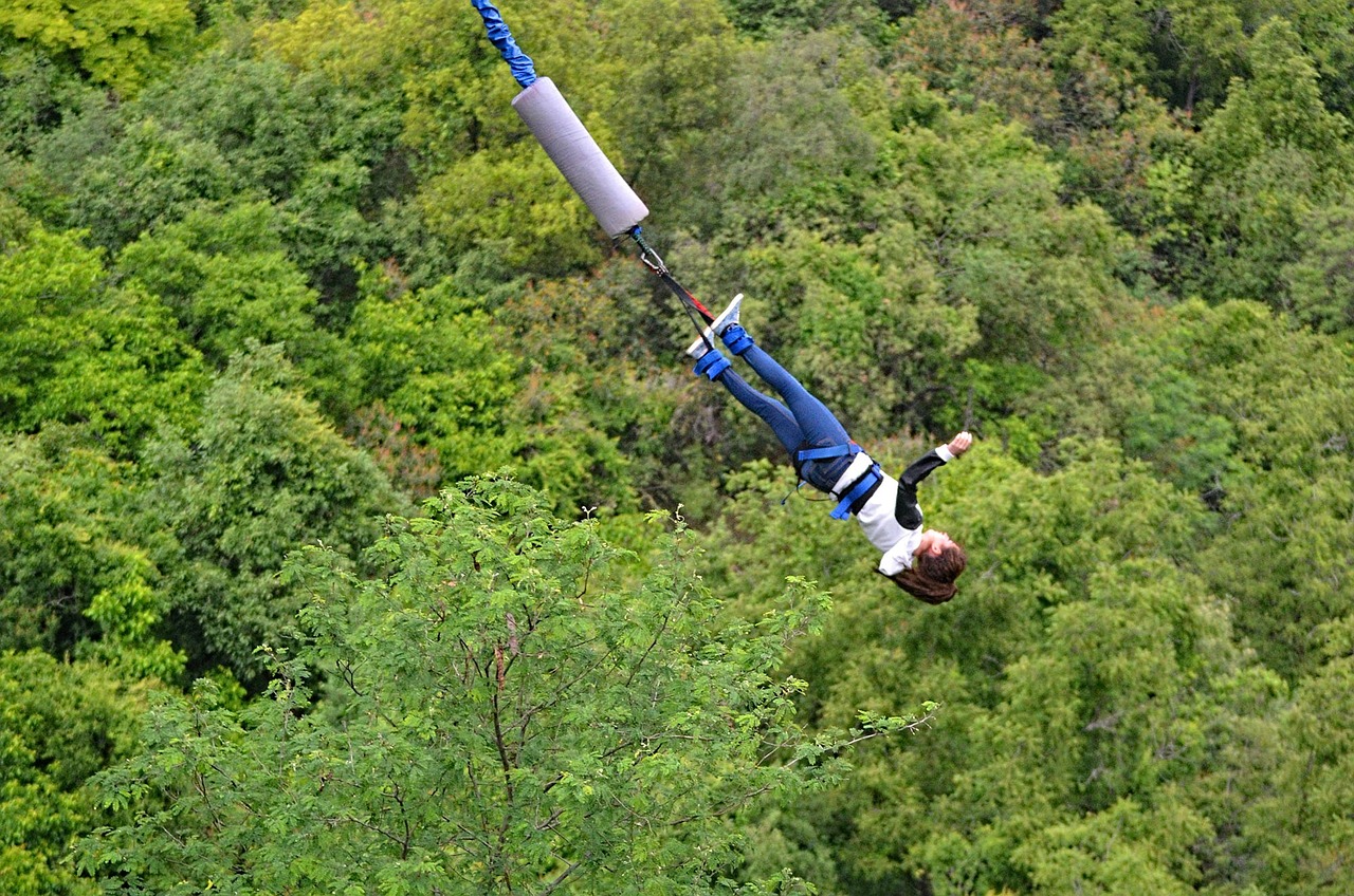 bungee-jumping
