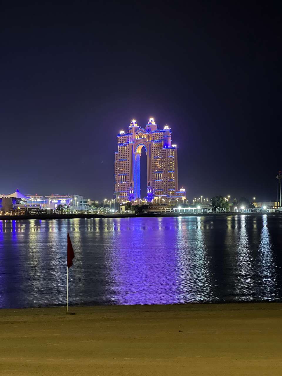 corniche-beach-abu-dhabi-viaggiaresereni-it